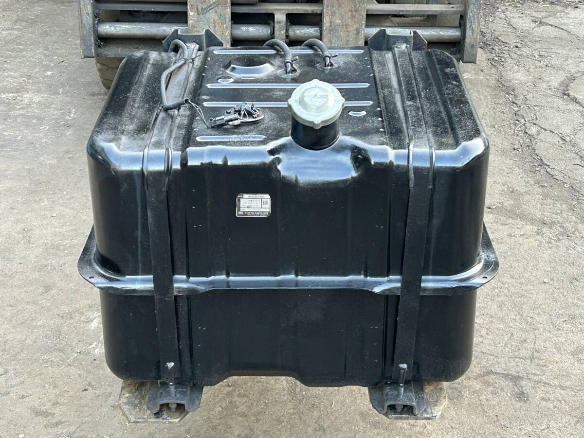 新車外し レンジャー 日野純正 燃料タンク（ステ付）200L 燃料