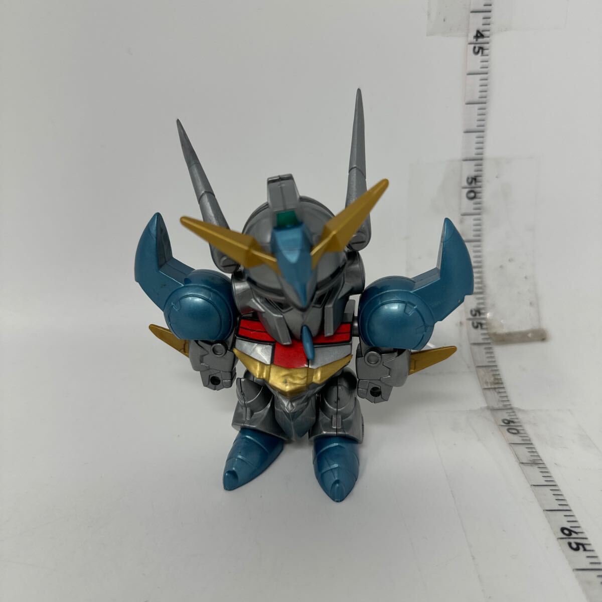 ≪組立済≫新ガンダムフォース グレートパンクラチオン 銀河貴公子シルバクラスター ≪組立済≫新ガンダムフォース グレートパンクラチオン 銀河