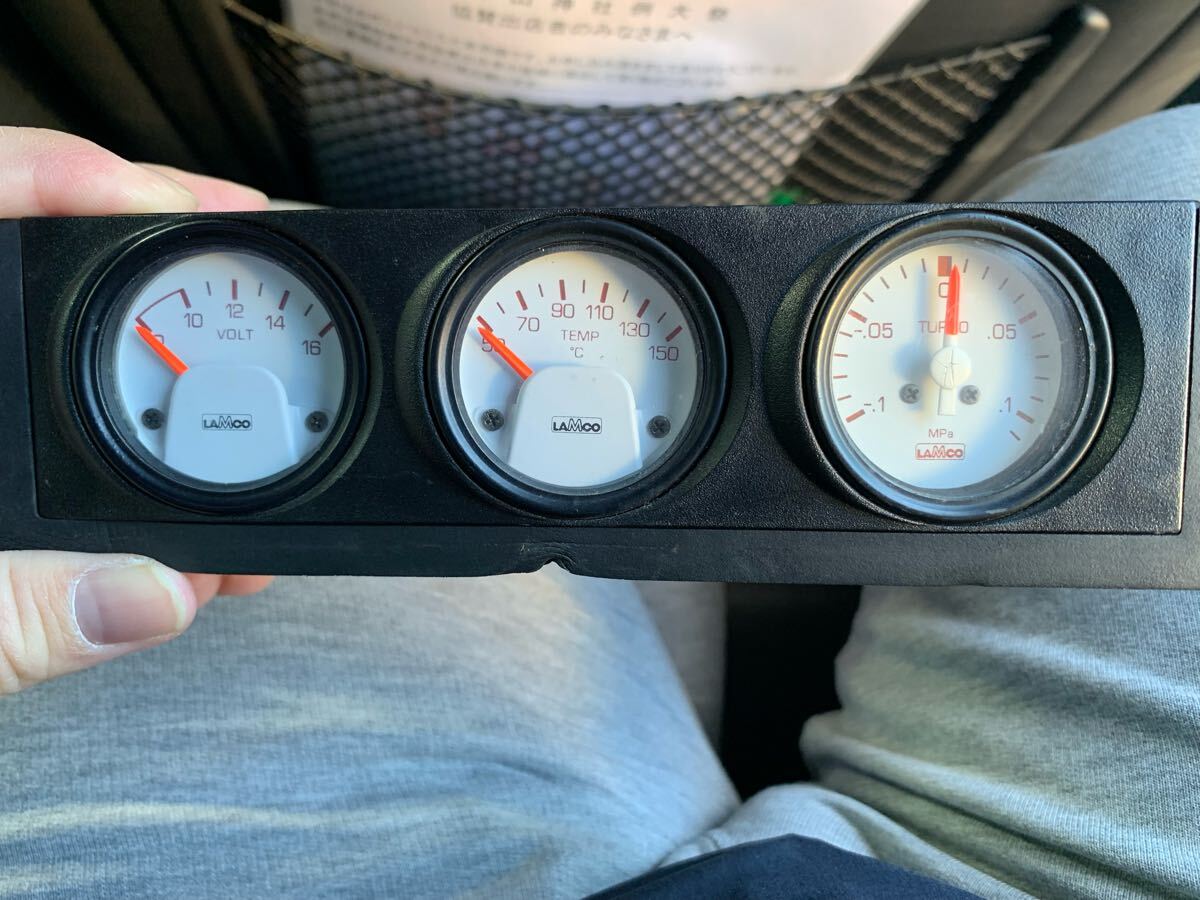 ラムコ ブーストメーター ブースト計 40パイ 希少 LAMCO 1DIN 3連メーター 温度計 電圧計 ブースト計（ターボ計