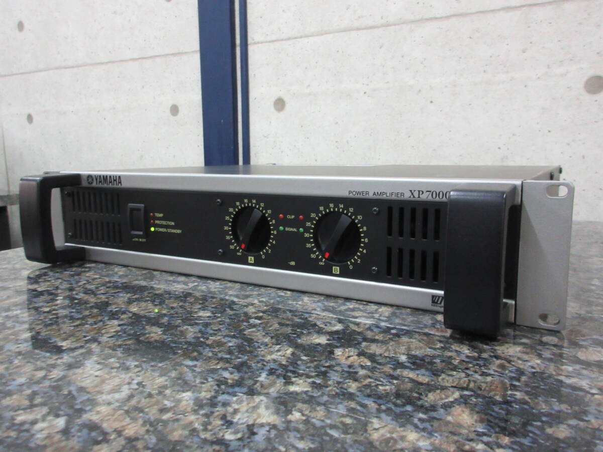 YAMAHA P5000S ヤマハ パワーアンプ 動作確認済 ② (写真の下)