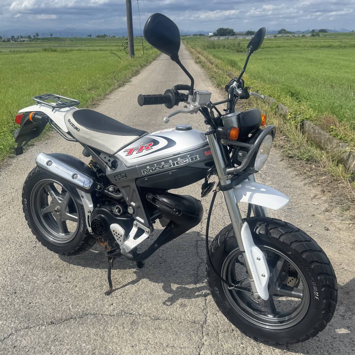 神戸明石発！スズキ ストリートマジック（CA1LA)ストマジ