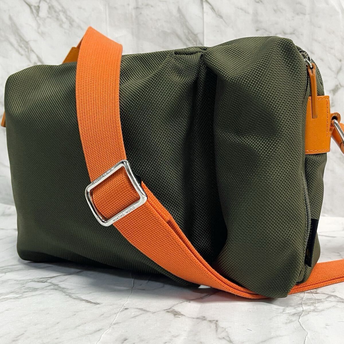 ○超美品○HUNTING WORLD ハンティング・ワールド○モノグラム