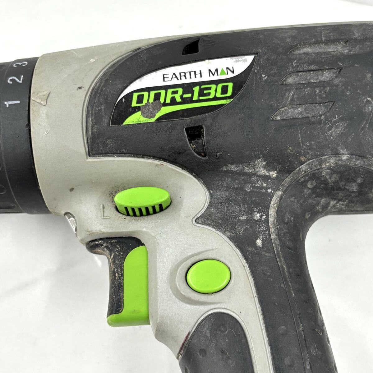 【全体的に状態が悪い】R357 工具 電動工具 EARTH MAN アースマン 電動ドリル&ドライバー DDR-130 ジャンク品 中古 ...