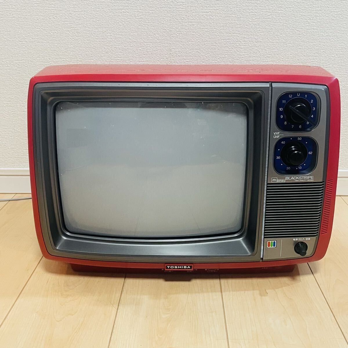 クリーニング済 動作品 昭和レトロ 当時物 TOSHIBA 東芝 カラーテレビ 14P68-s ブラウン管テレビ TV ブラウン管 赤 アンティーク 映像機器の1番目の画像