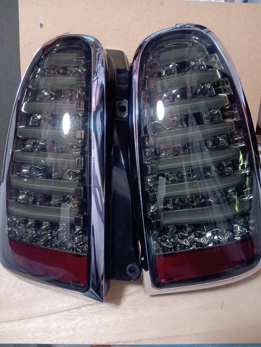 ダイハツ ミラジーノ L700s L710s LED スモークテール テールランプ