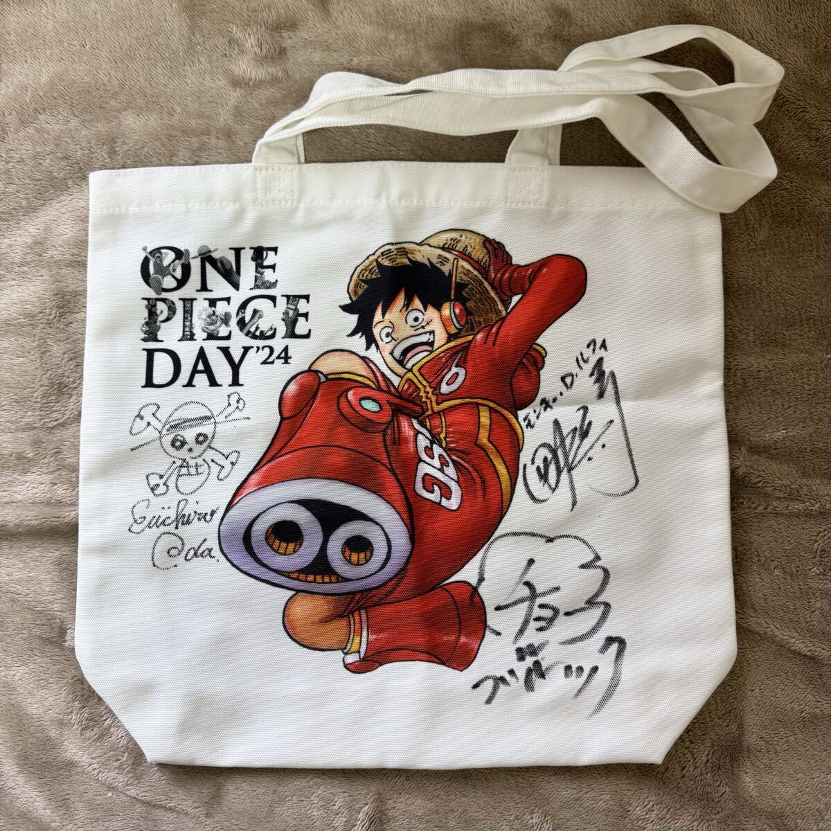 ワンピース 浦和レッズ コラボ ナミ 麦わらの一味 缶バッジ 長方形