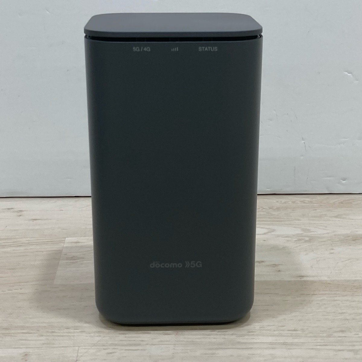 【目立った傷や汚れなし】NTT ドコモ home 5G Wi-Fi ホームルーター HR01[E2402]の落札情報詳細 - Yahoo ...
