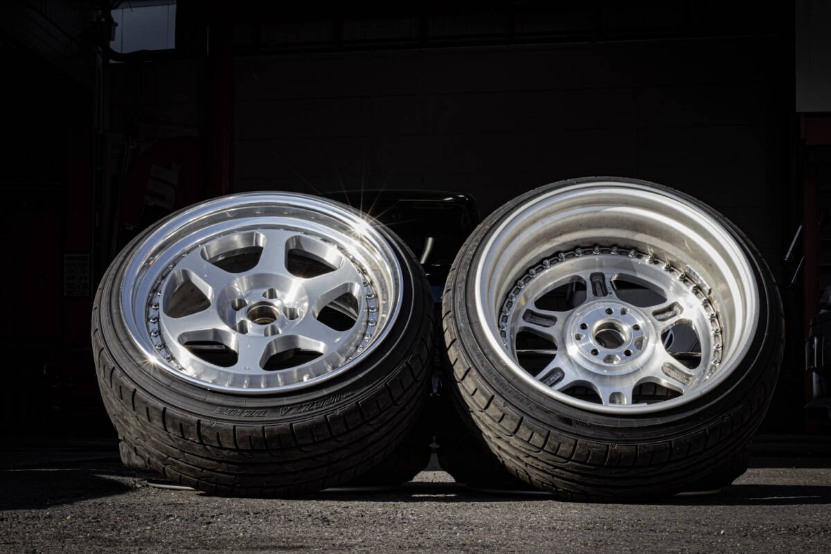 マイスター S1 2P 18インチ 8J-18 +23 x2 9J-18 +32 x2 ディスク 白 マイスター S1 2P 18インチ 8J-18 +23 x2 9J-18 +32 x2 ディスク 白