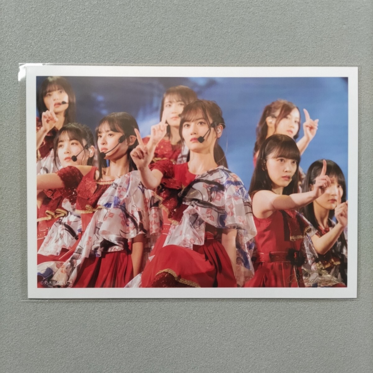 中古】【乃木坂46】星野みなみ 直筆サイン入り写真 いたずらの落札情報
