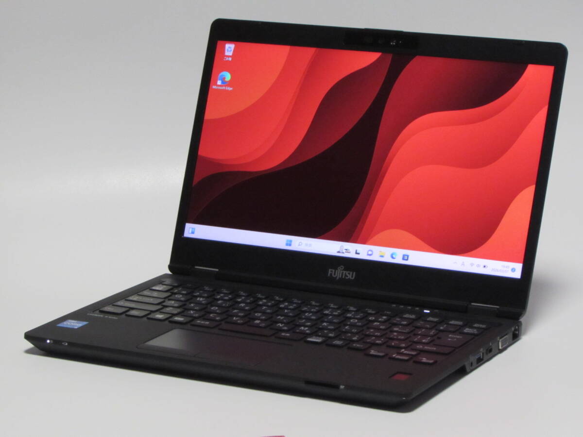 極美品 富士通 LIFEBOOK U938/VW ノートパソコン Win10 i7-8550U 1.8