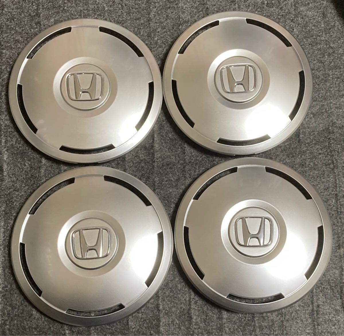 新品 HONDA/ホンダ NBOX スラッシュ 純正ホイールキャップ「4473A-TDE 
