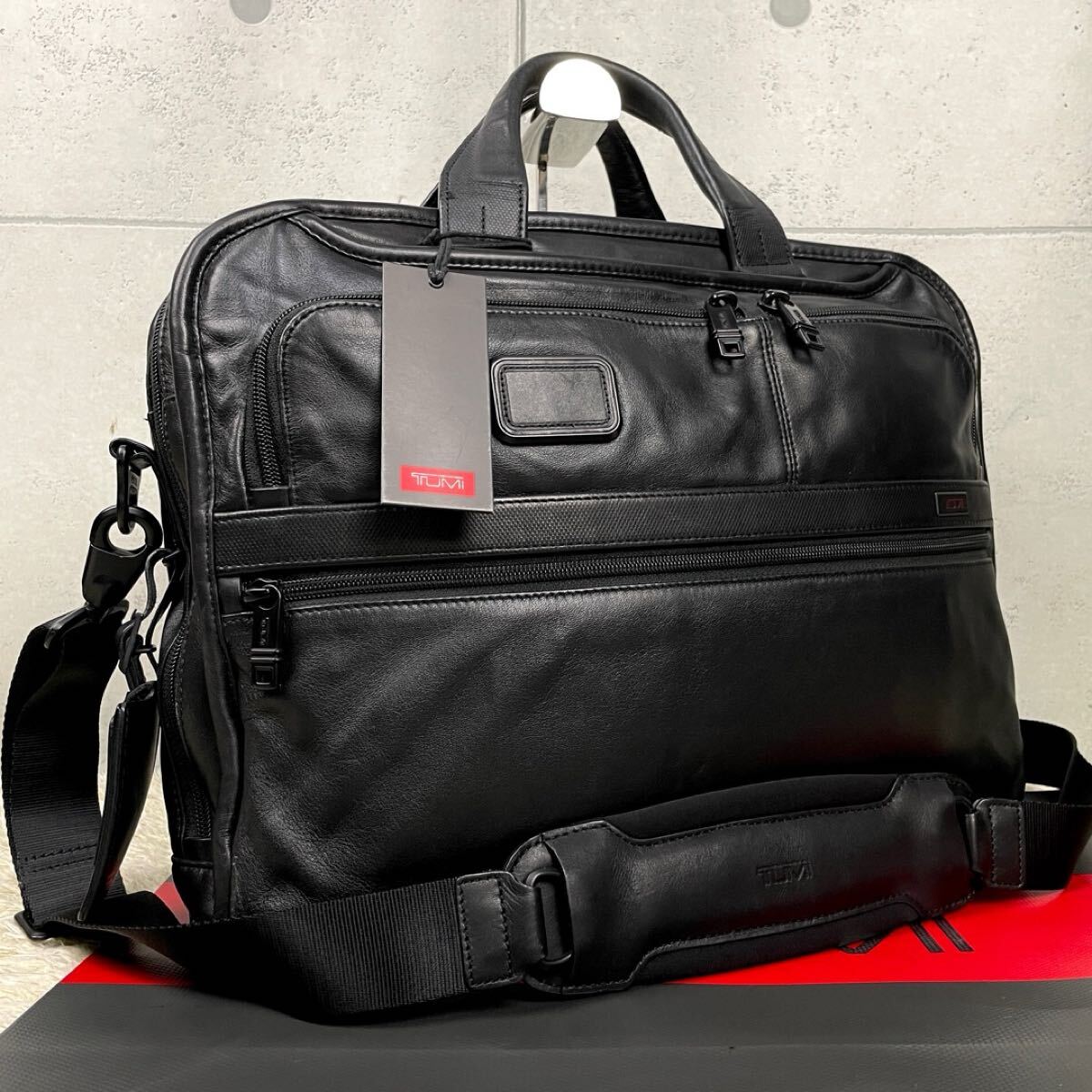 中古】☆格安／TUMI（9679D3）ナパレザー／黒／中古良品☆の 