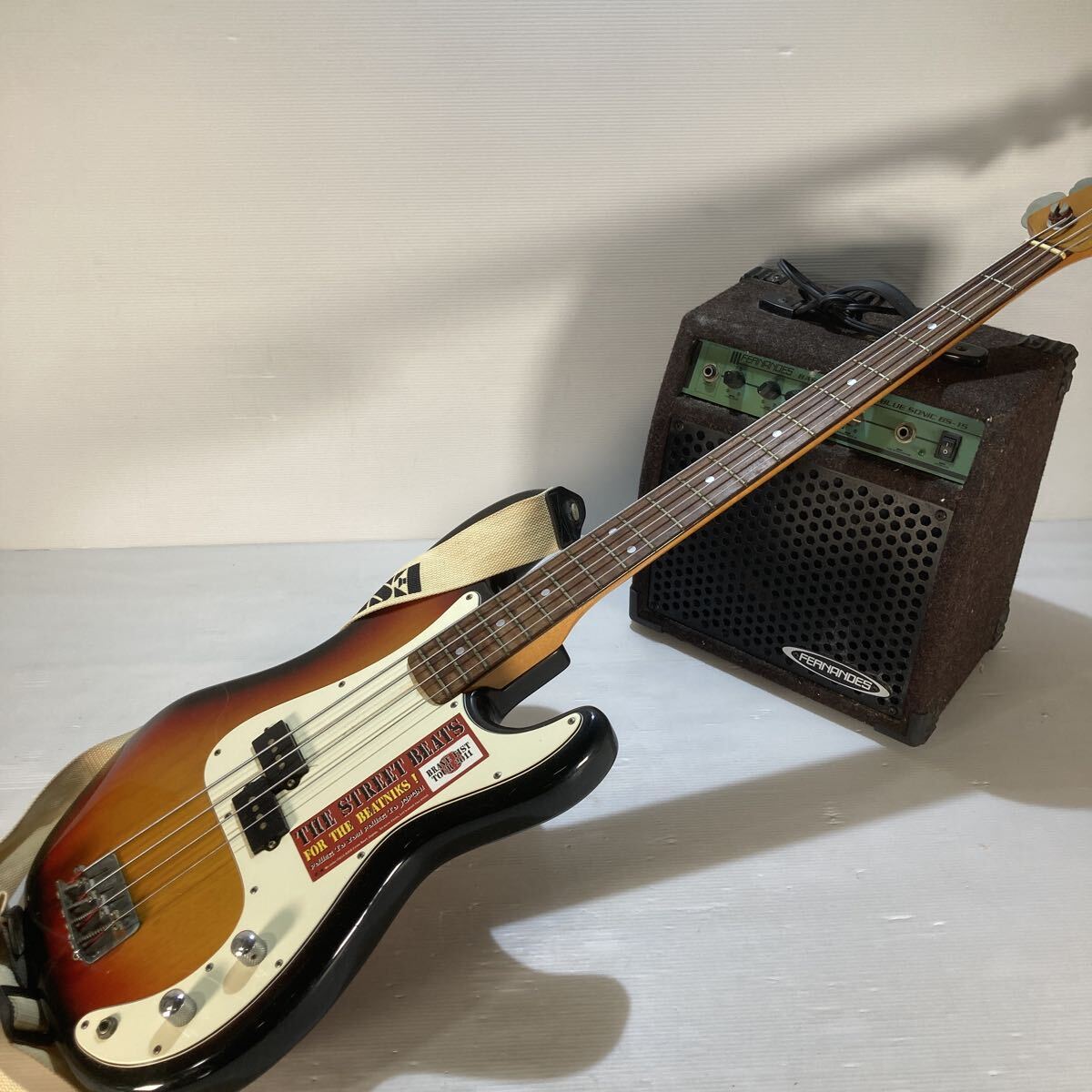 L073【激安】テンダー Tender エレキギター ブラック SUPER SOUND 中古