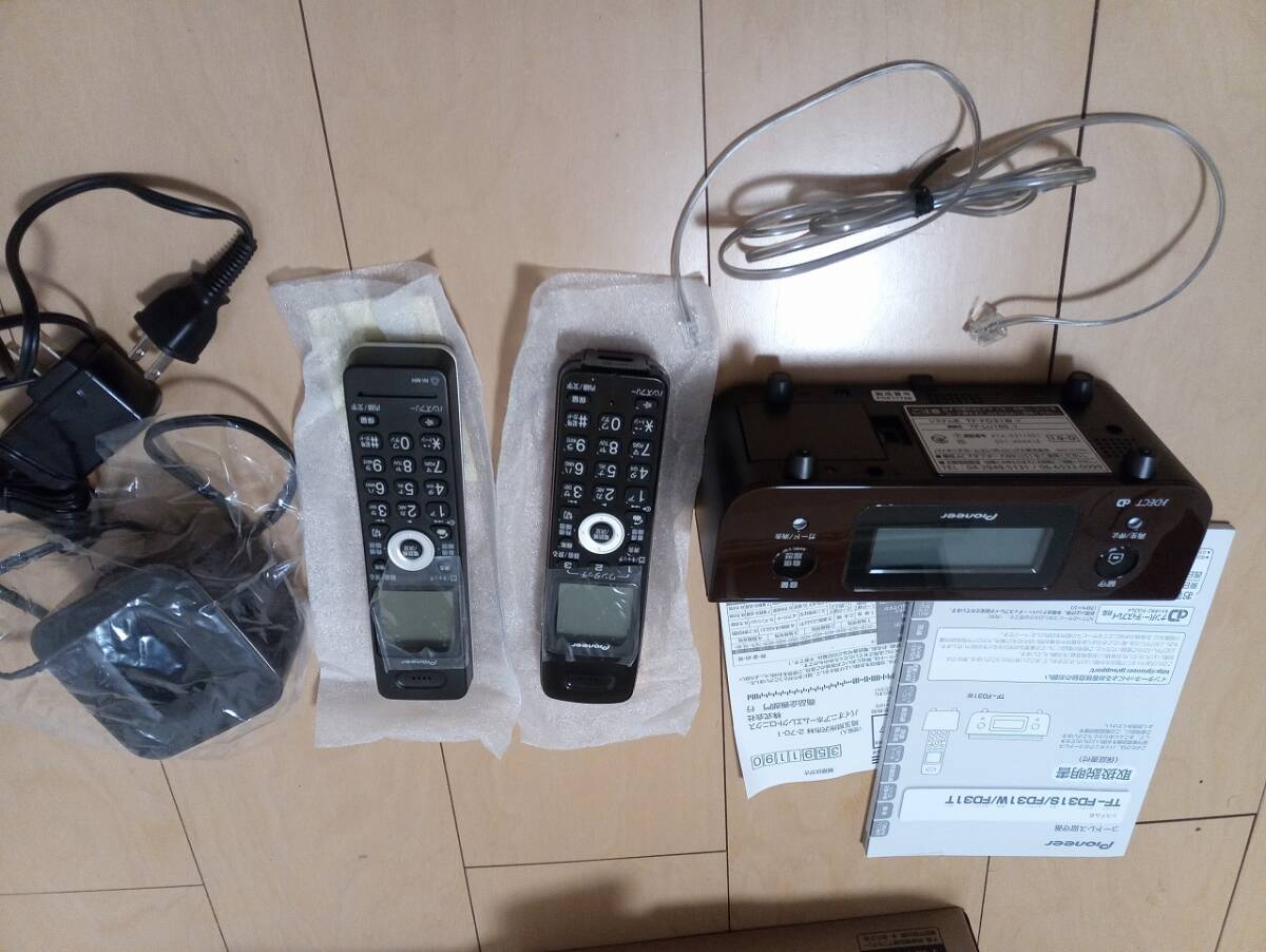 パイオニア J-DECT デジタルコードレス留守番電話機 TF-SE10S-W 
