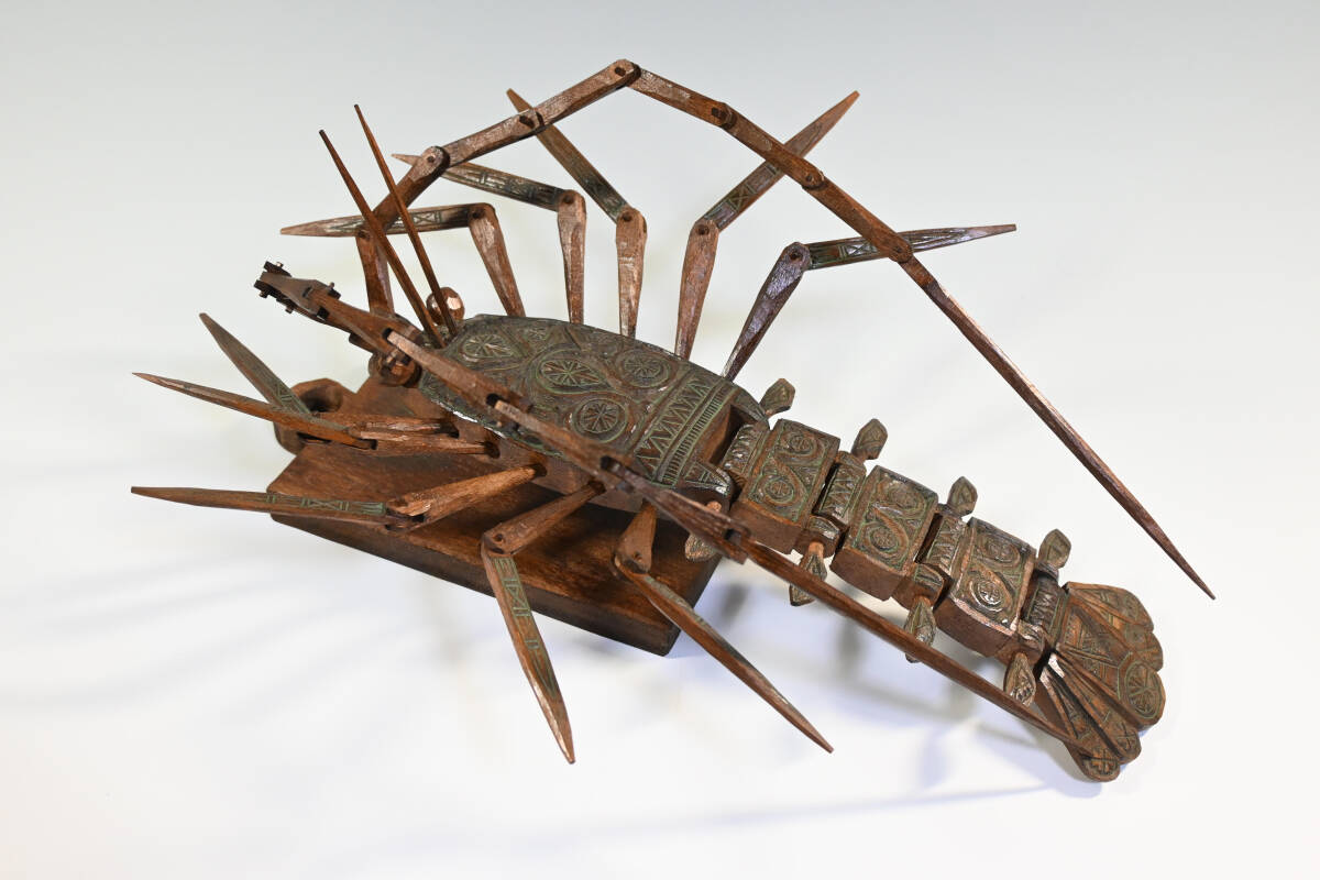 木彫り　アイヌ　ビッキ作 砂澤ビッキ 木彫作品 カレイ アイヌ彫刻の落札情報詳細 - Yahoo