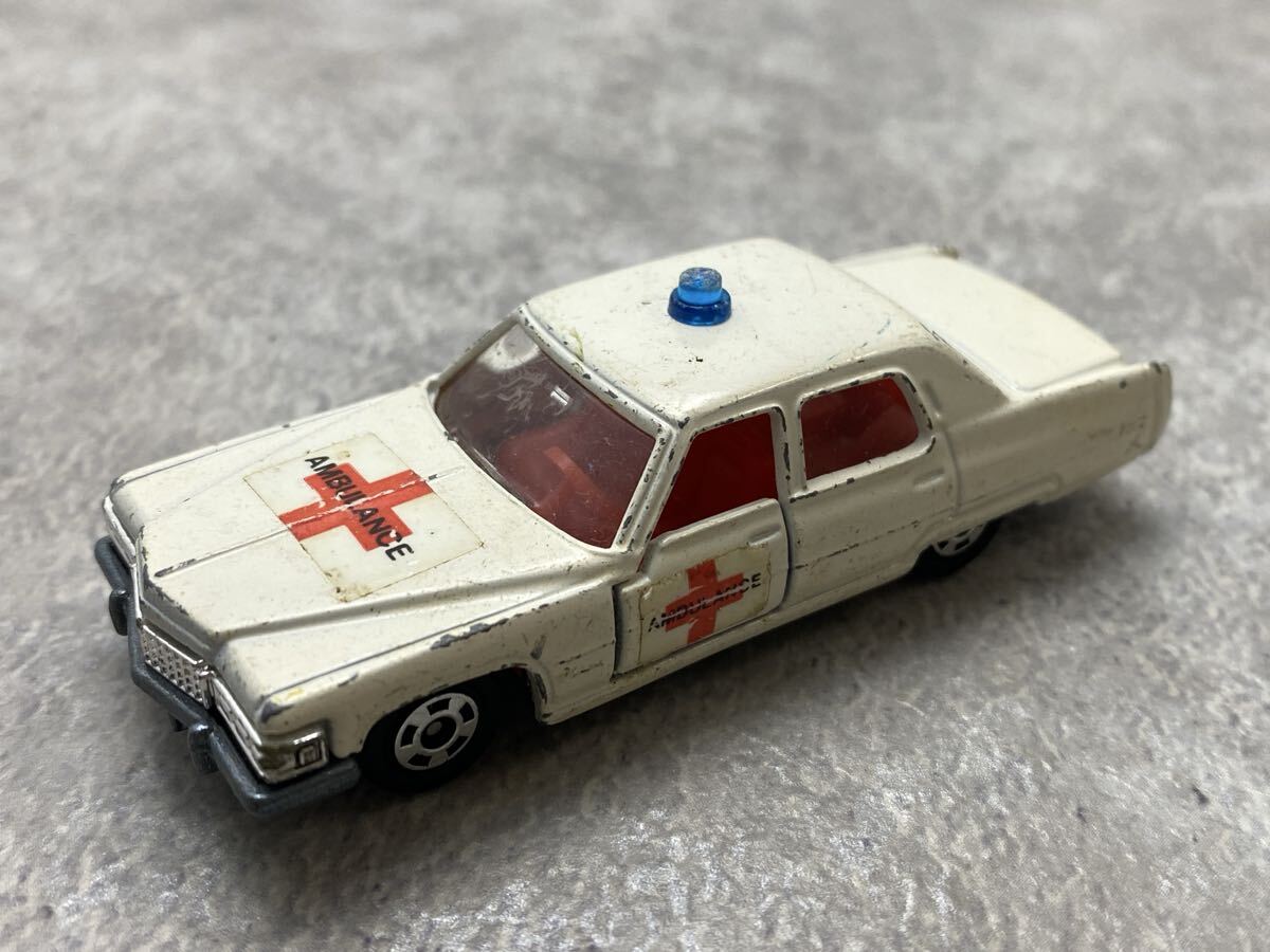 新品】1/18 BoS Cadillacキャデラック Fleetwoodフリートウッド