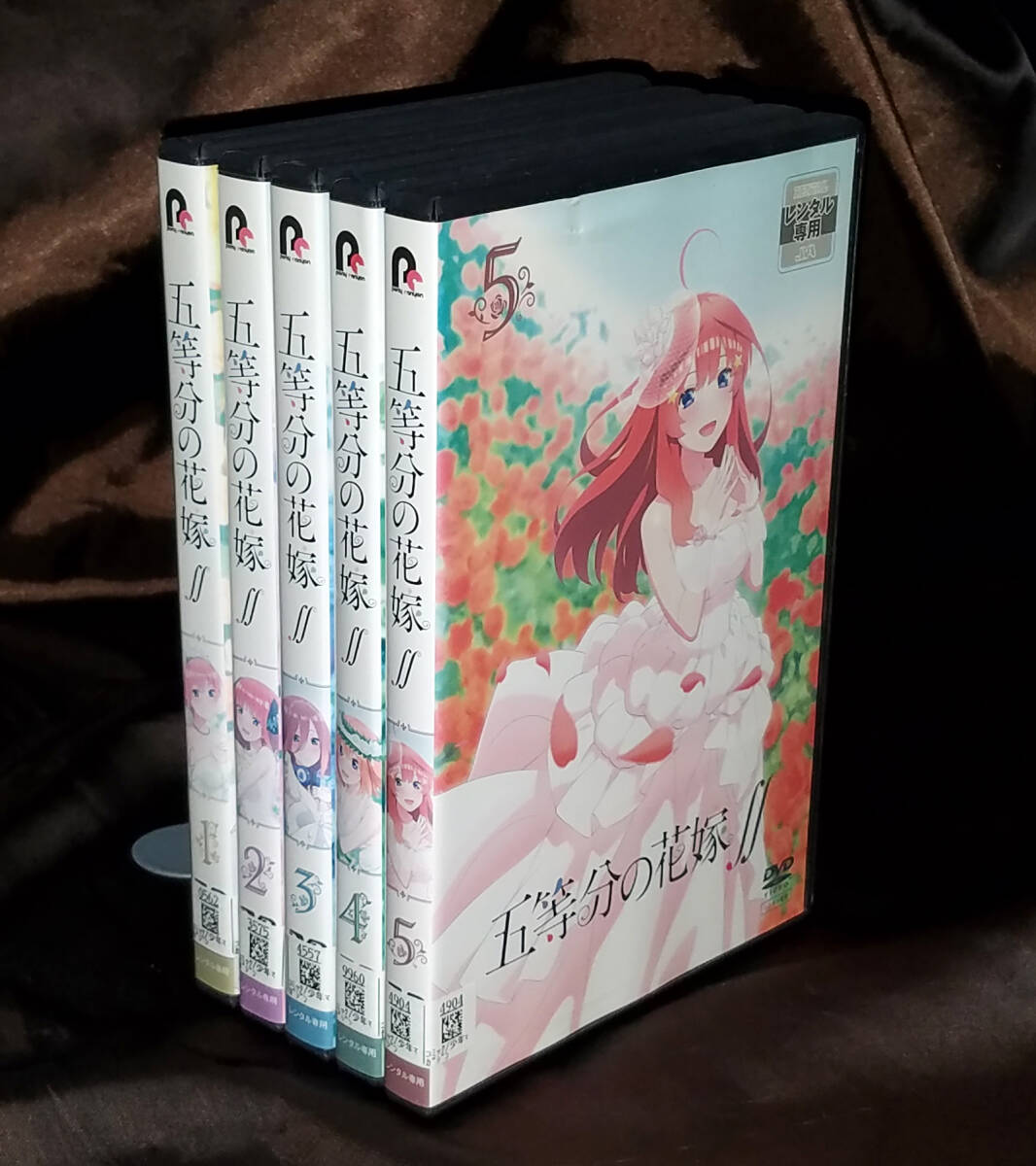 五等分の花嫁声優直筆サイン色紙5枚セットになります 五等分の花嫁 アニメ声優直筆サイン色紙 中野三玖 二乃 一花 四葉 五月
