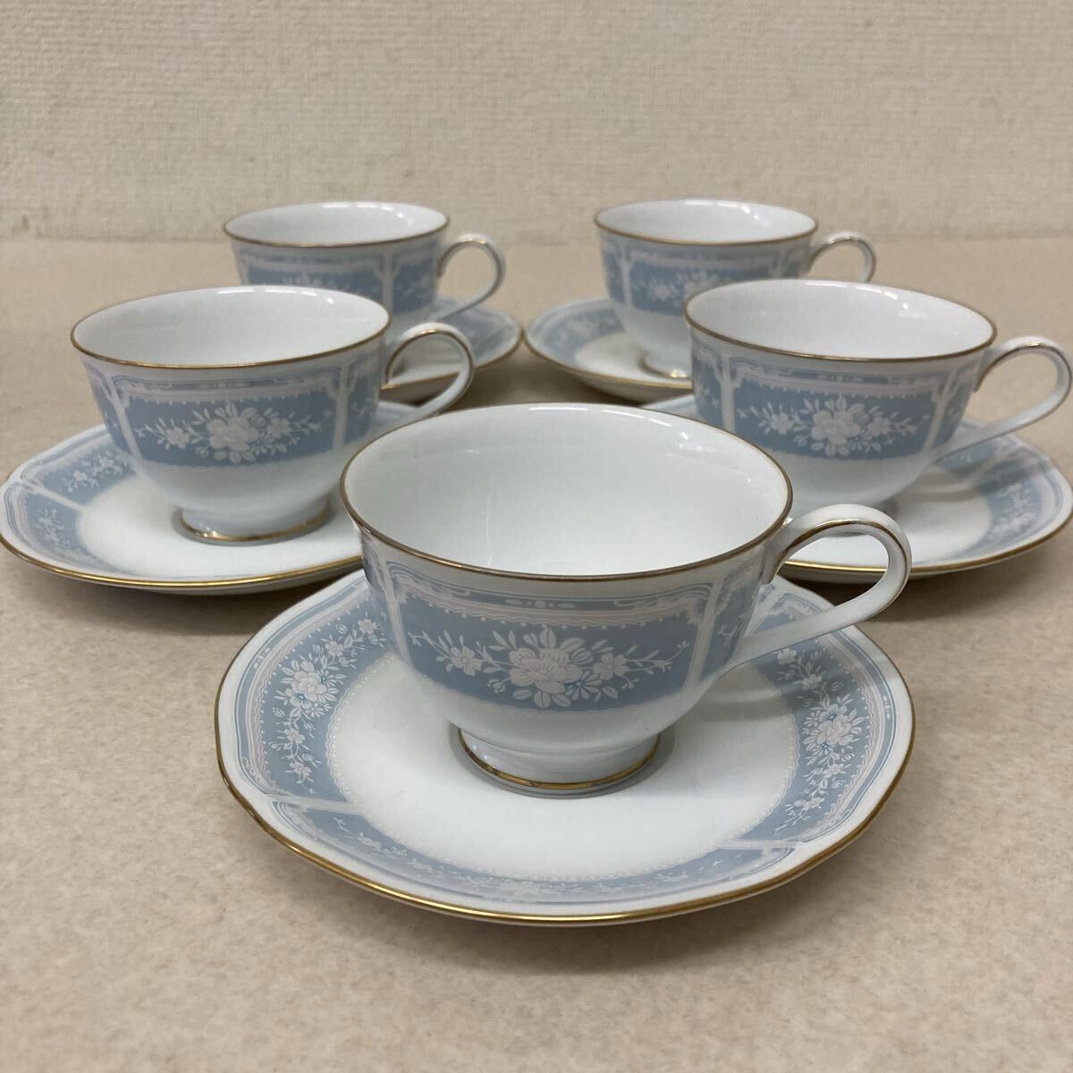 AA05771 FINE PORCELAIN ファインポーセレン カップ＆ソーサー 金彩 三 