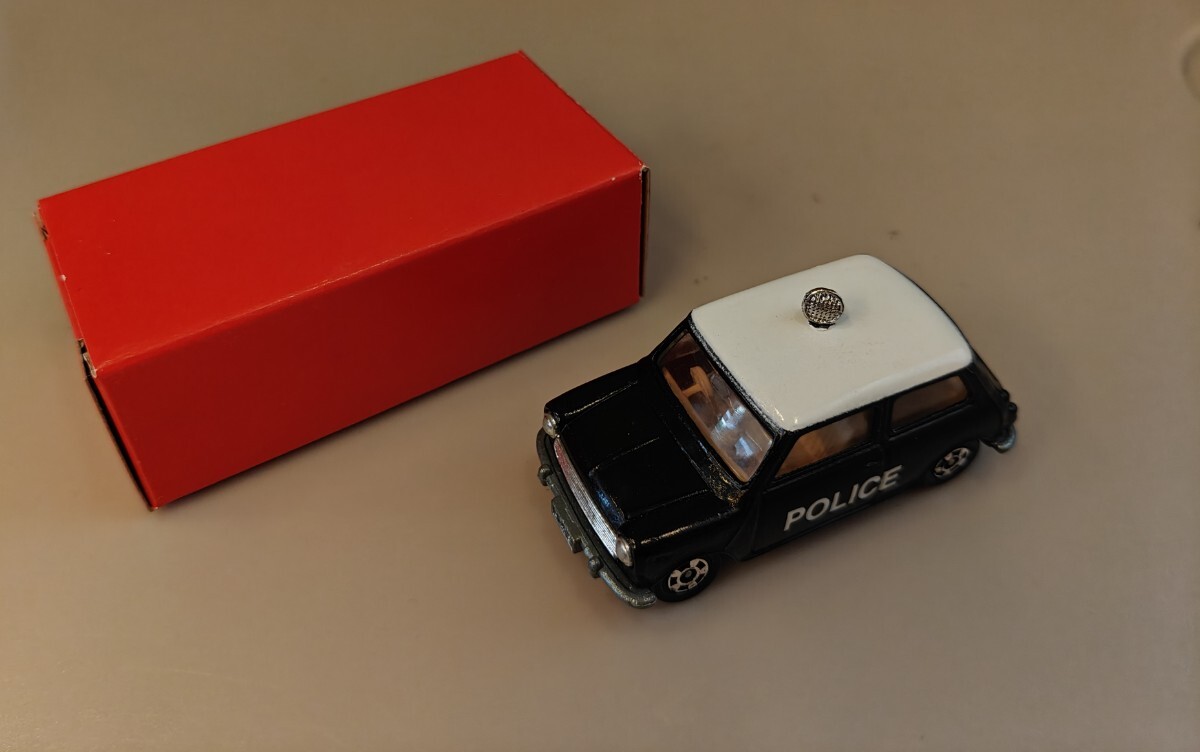 mK055b [限定] フランクリンミント 1/24 1967 Morris Mini Cooper