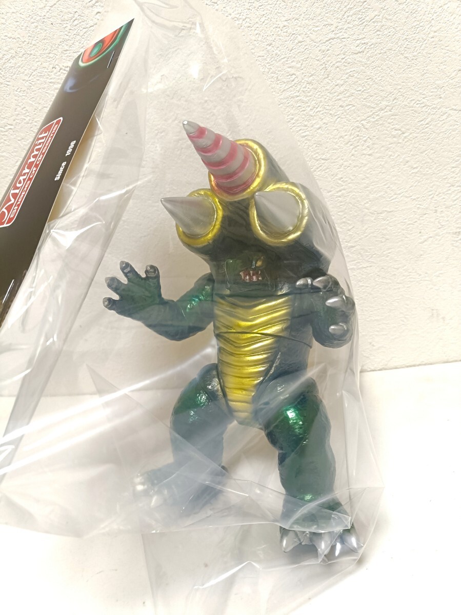 未使用】新品 ターゲットアース マーミット 限定 サンダーマスク 魔獣