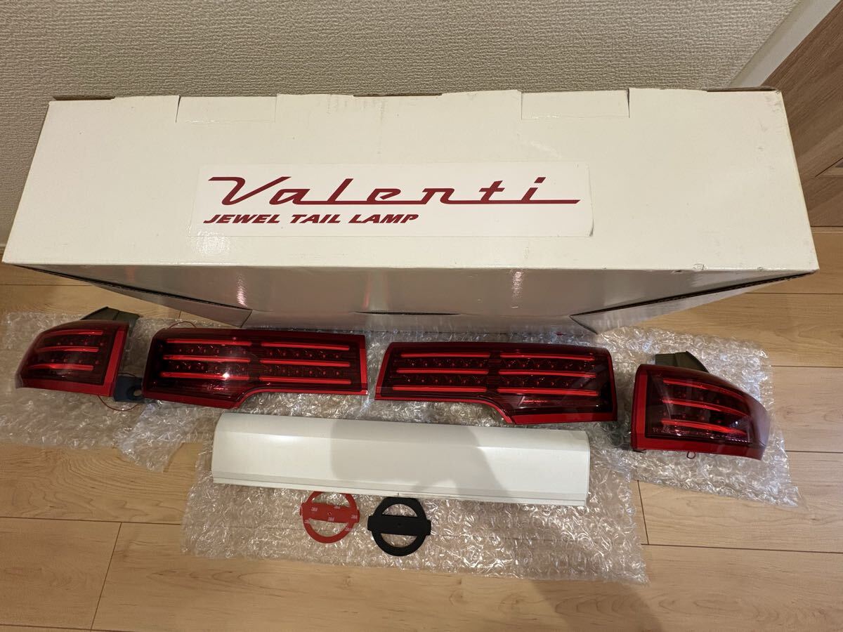 Valenti ヴァレンティ ジュエル LED テールランプ クリア/クローム