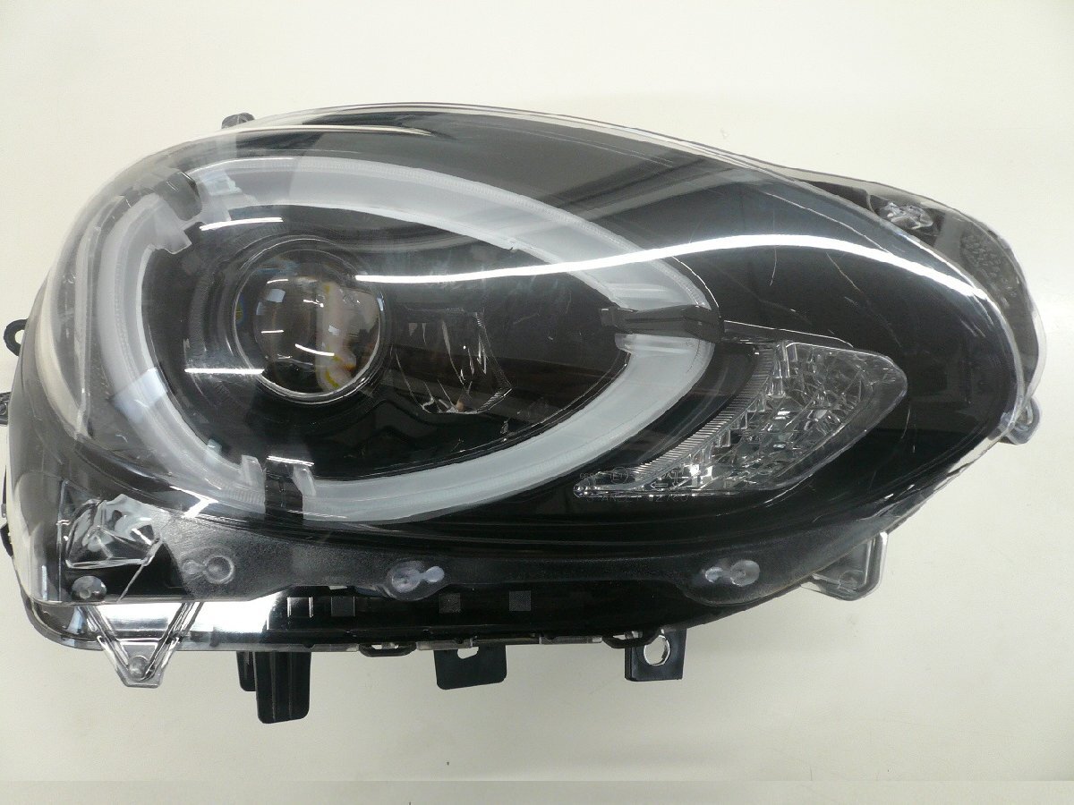 □2020yアバルト124スパイダー 右ヘッドランプ 右ライト フルLED 品 