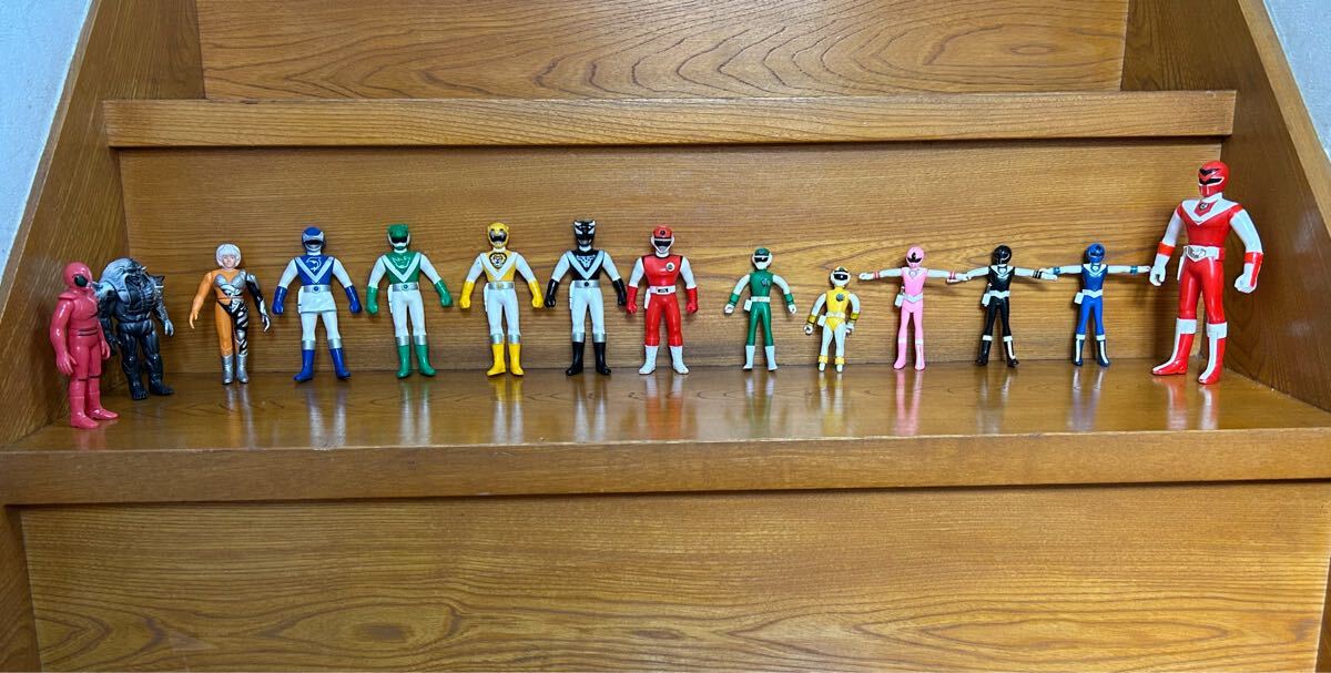 貴重】超新星フラッシュマン 敵幹部のソフビ5体セットの落札情報詳細