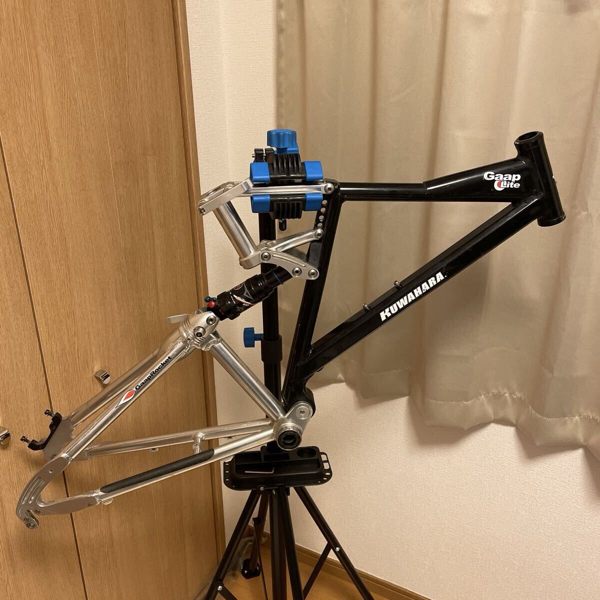KUWAHARA DH・STREAM V4.0 難有り要整備/レストアベース車 クワハラ 