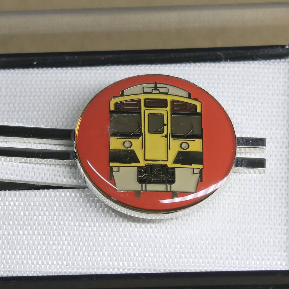 コレクター流出品】ネクタイピン/タイピン/電車/新幹線/鉄道/R-62/185