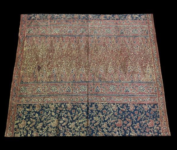スマトラ島　パレンバン　金刺繍　乳児覆い布 スマトラ島 パレンバン 金刺繍 乳児覆い布 スマトラ島パレンバン金刺繍