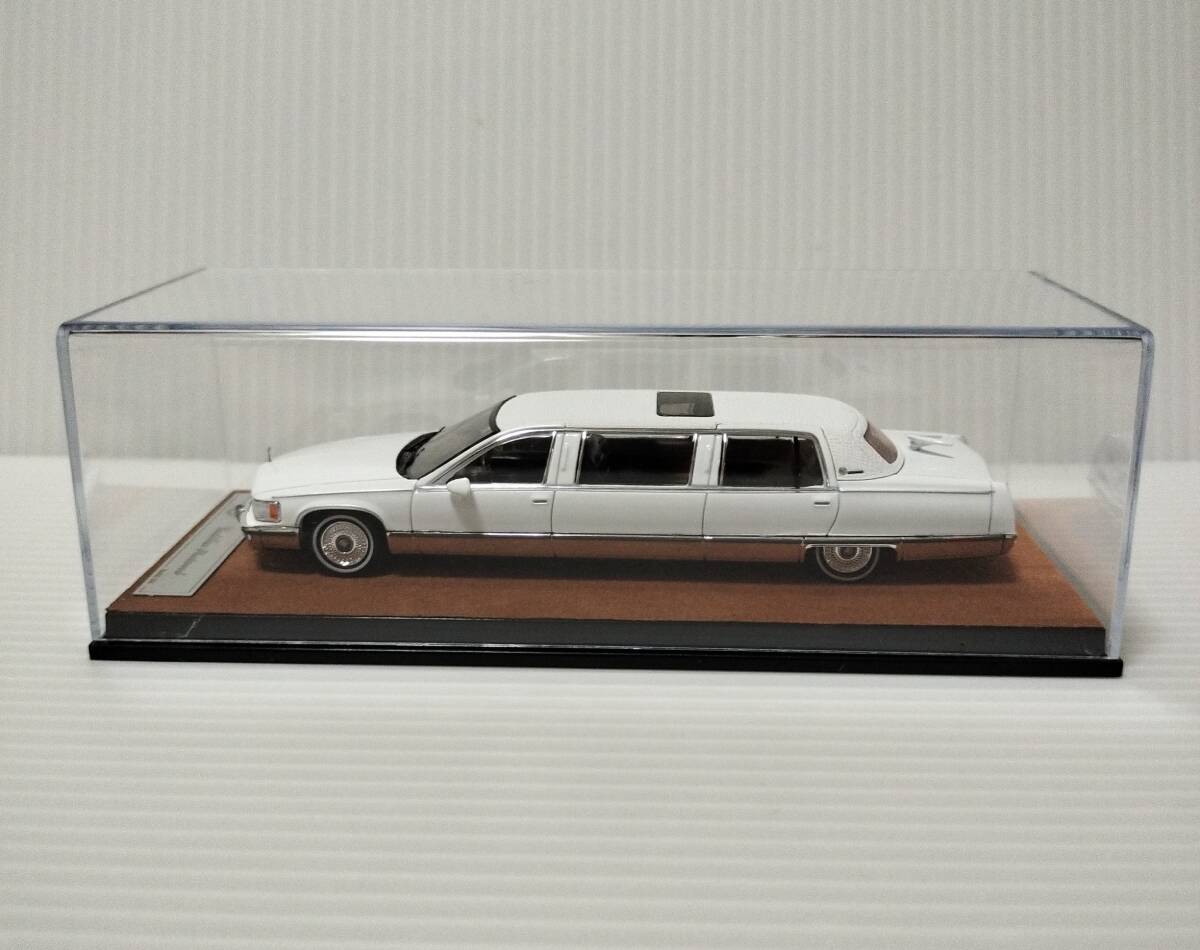 1/64 75年式キャデラック フリートウッドリムジン スラムドカスタム品 1979年 キャデラック・フリートウッド・リムジン 75型の落札情報詳細