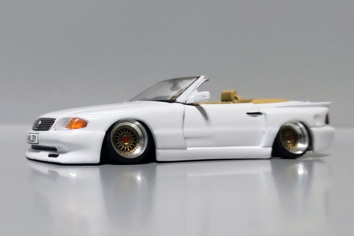 新品を改造しています。】1/18 メルセデス ベンツ SL 73 AMG シルバー