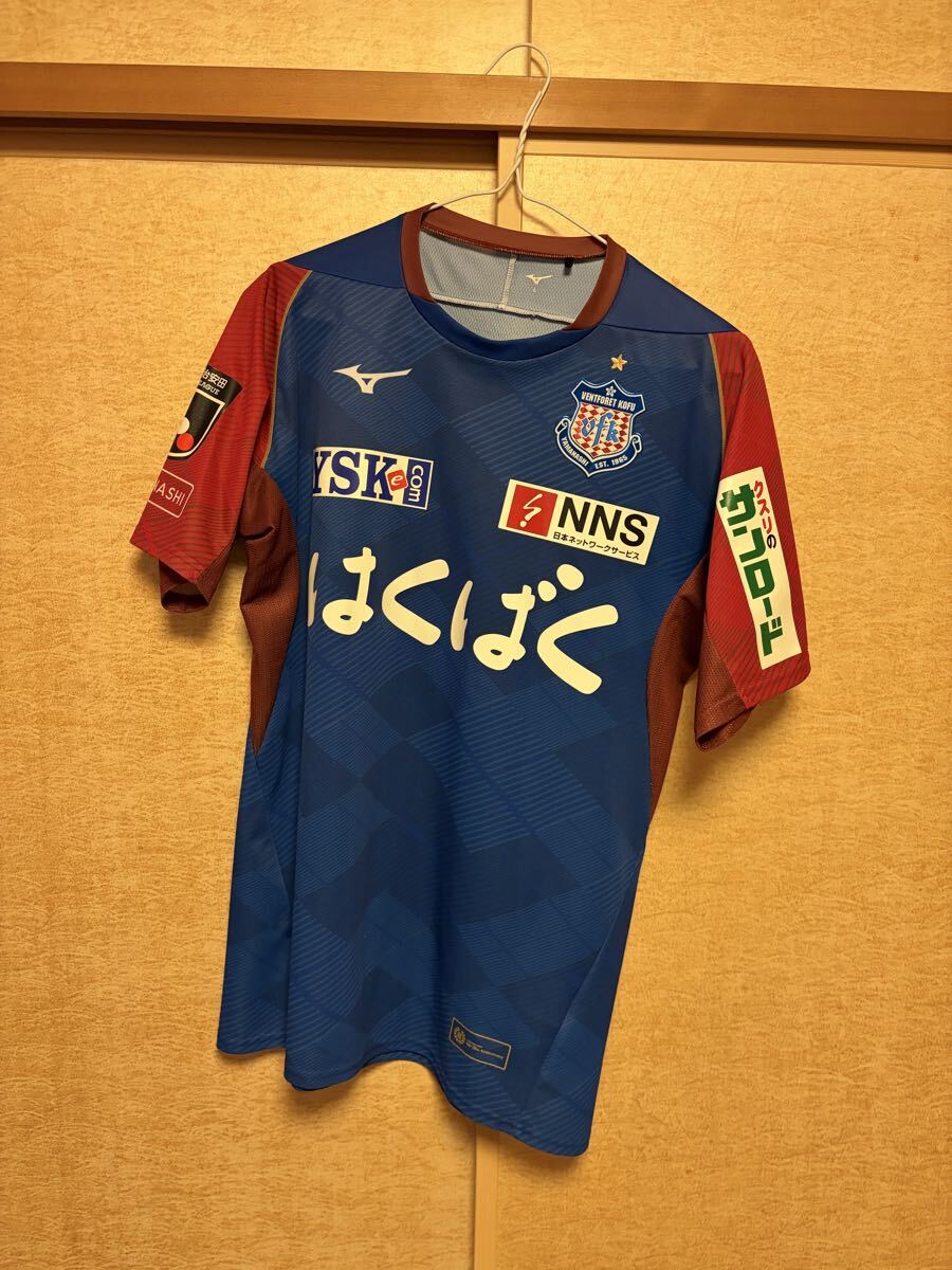 中古】未使用☆ヴァンフォーレ甲府☆サイン入り歴代ユニフォームT