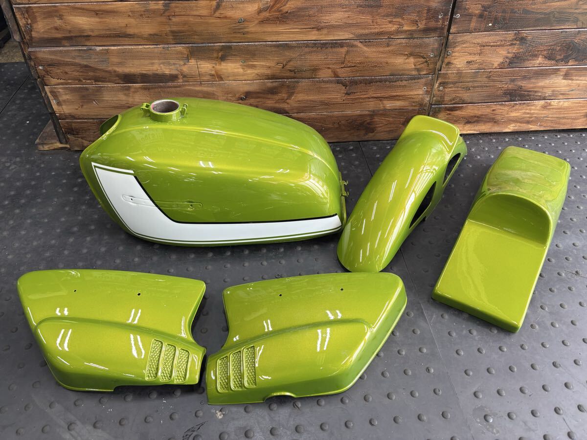 gsx250e gsx400e 外装セット　タンク 新品】GSX400E GSX250E ザリ 外装 外装セット ニューペイント ラメ