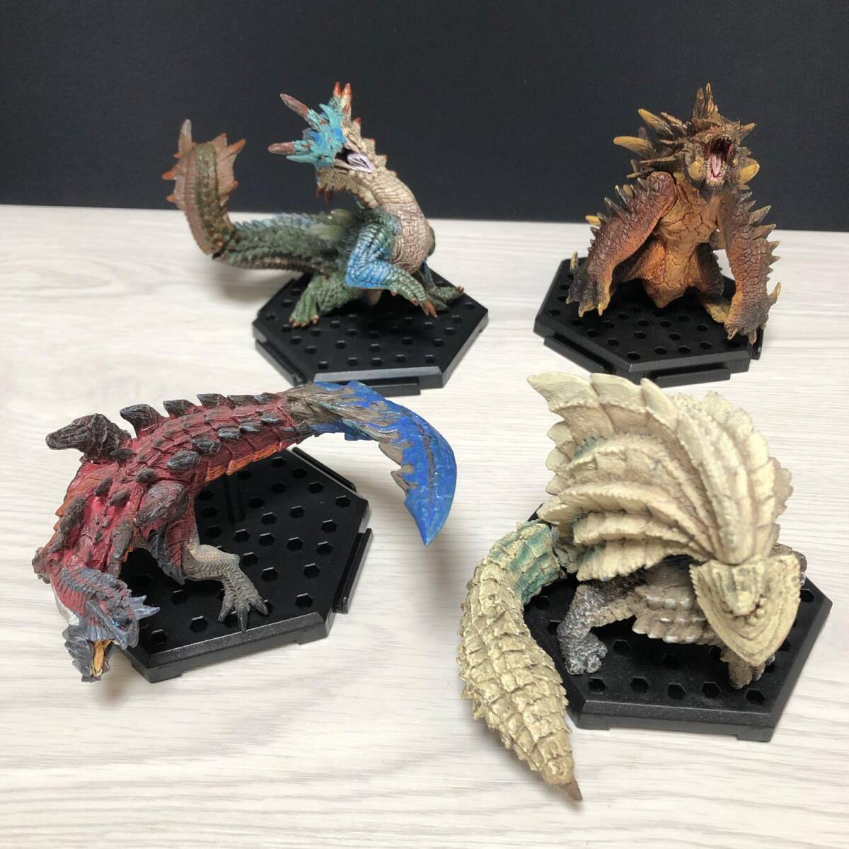 モンスターハンター モンスター図鑑 ウカムルバス の落札情報詳細