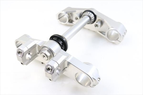 中古】ゼファー1100[40社外wheelieクラッチカバー ウィリー]検ZEPHYR