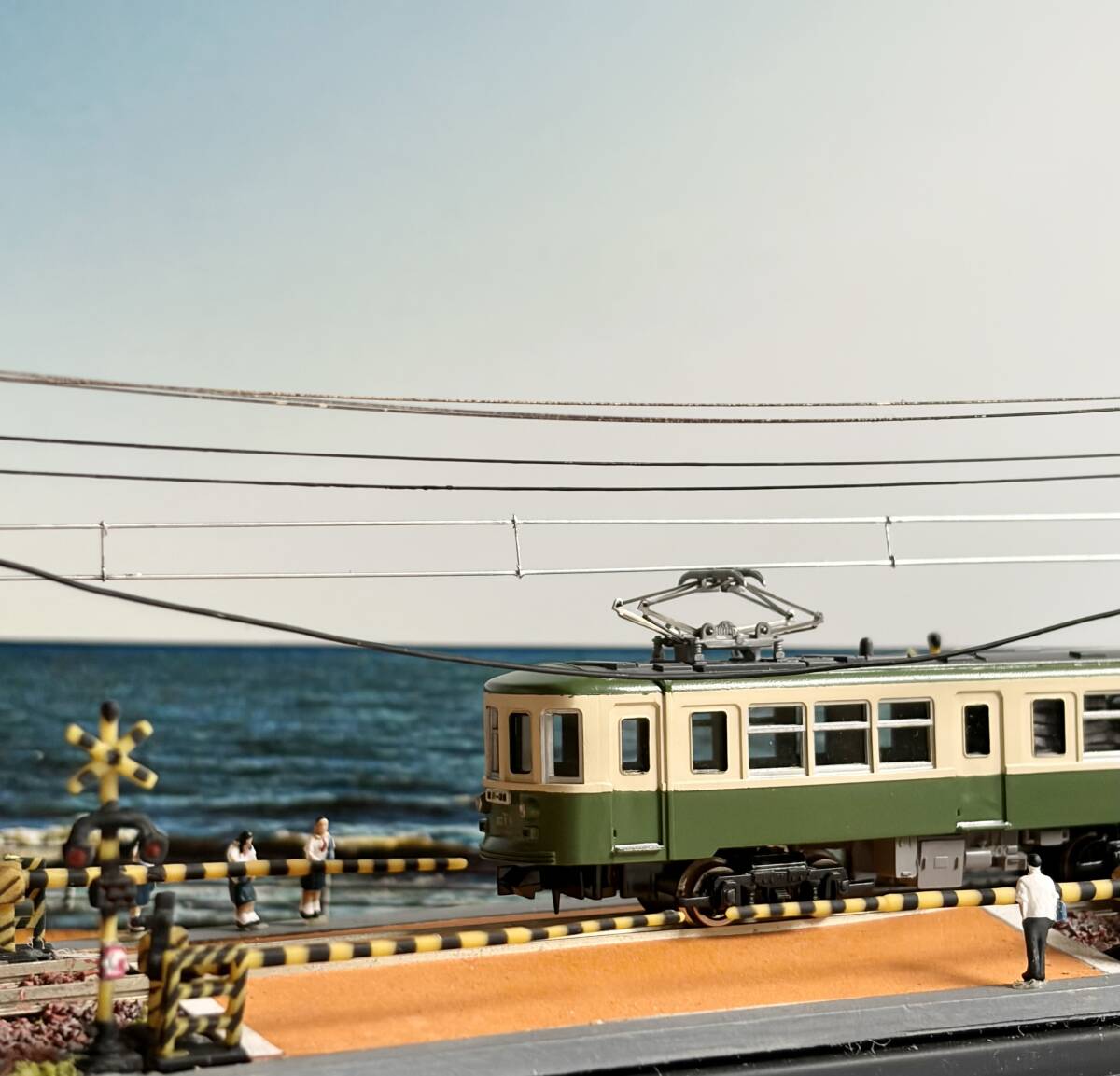 ゆめレール　昭和の鉄道風景ジオラマミニ　江ノ電・鎌倉高校前駅情景 新品】ミニジオラマ「江ノ電鎌倉高校前」電飾看板付きの落札情報詳細