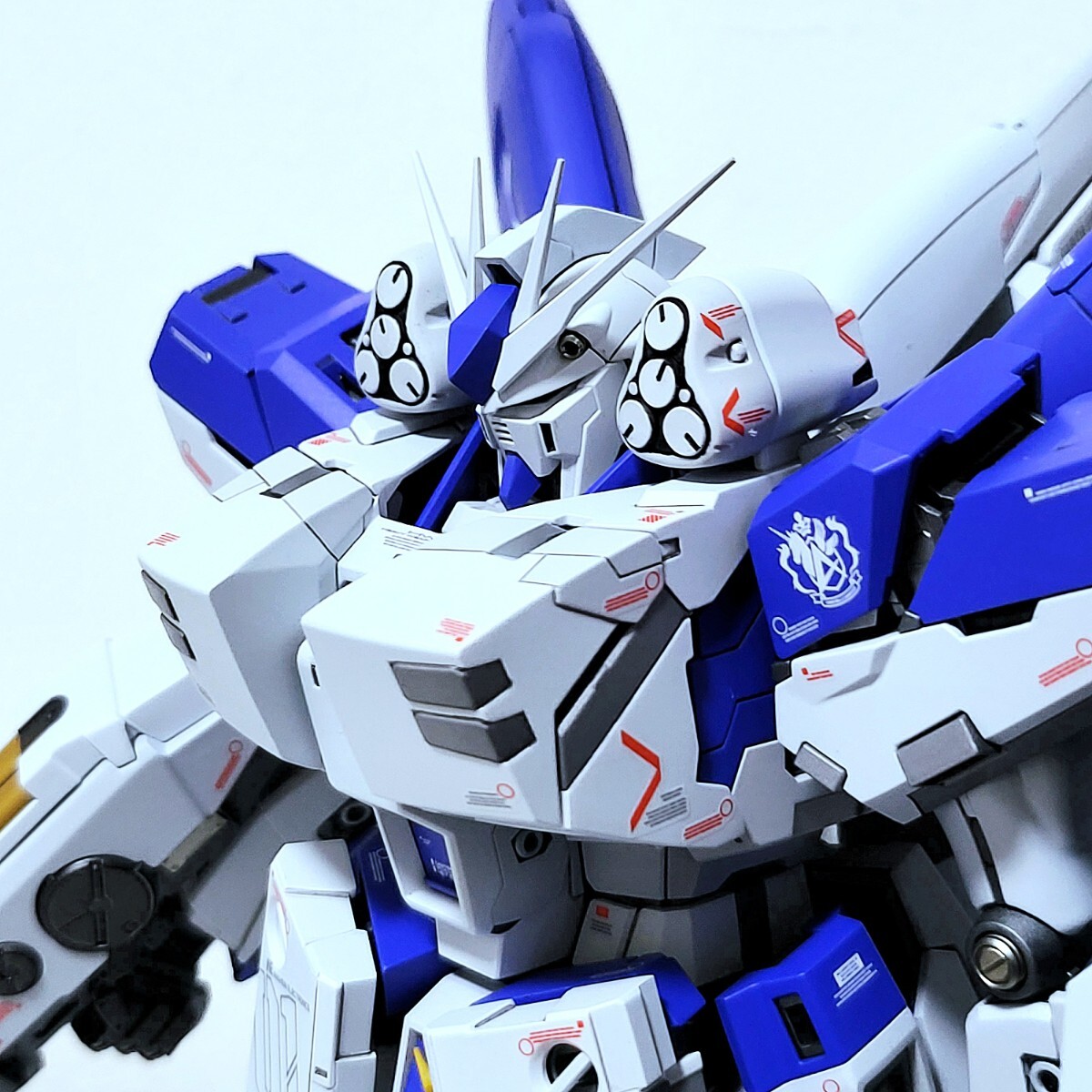 HG 1/144 νガンダム 改修塗装済完成品 【公式通販】
