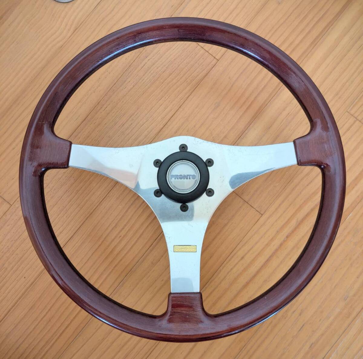 PRONTO ウッドステアリング 本体　当時物 PRONTO プロント ウッドステアリング35Φ ポリッシュスポーク 当時物 赤