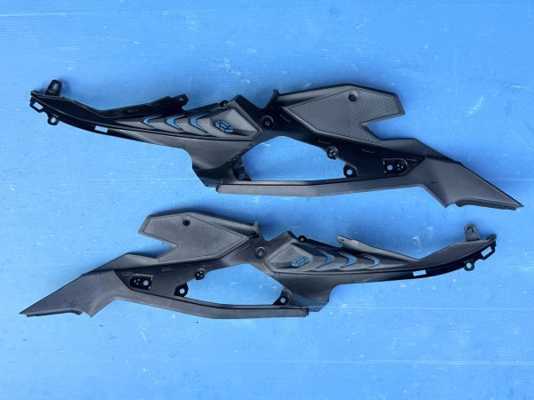 新品】エストレア ニーグリップパッド タンクパッド エストレヤの落札