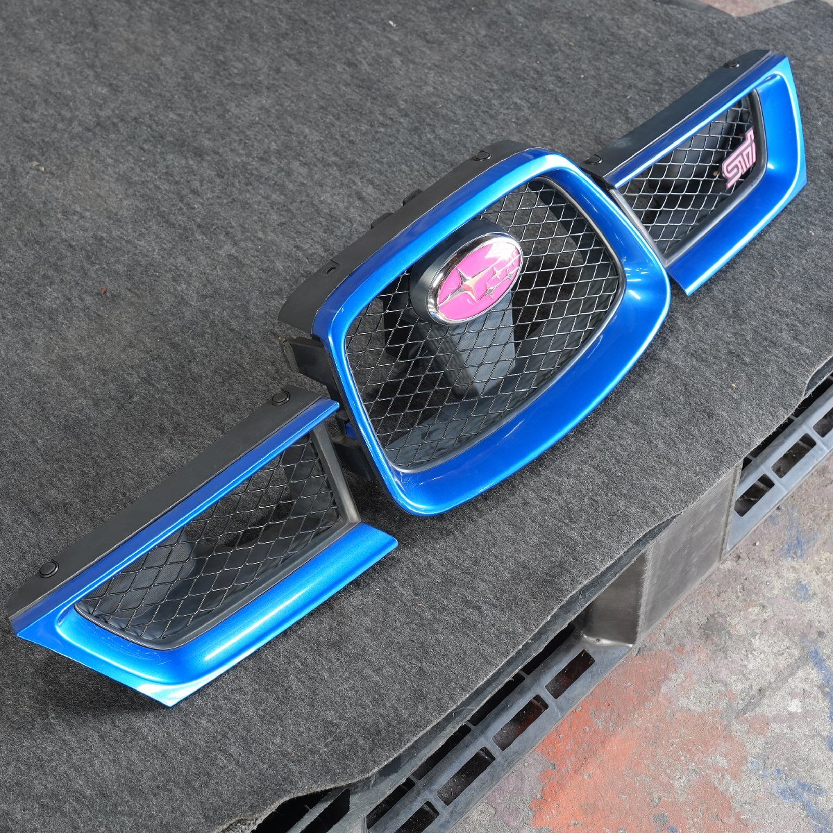 T2-9 B H19 GDB インプレッサ WRX STI Aライン G型 鷹目 フロント
