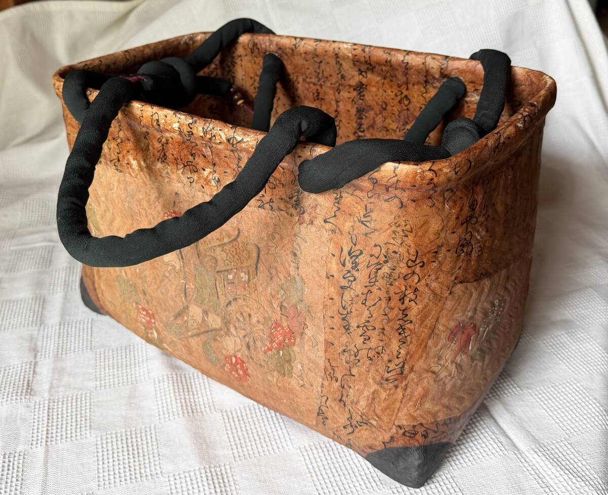 新品】（8saku）一閑張り バッグ 古文書 絣 古布 藍染古布 市場バッグ