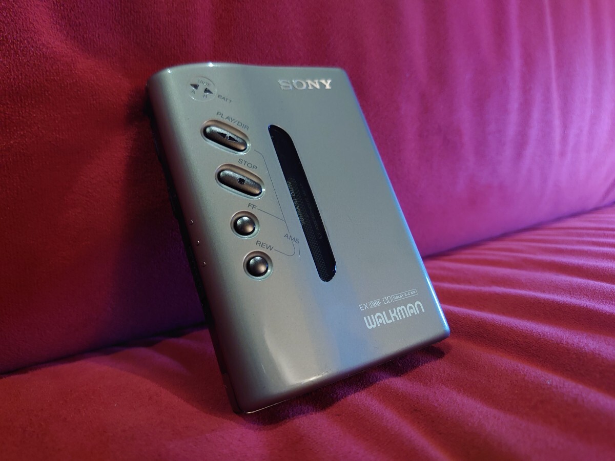 ☆極美品☆ AIWA アイワ 初代 Cassette Boy ポータブルカセット