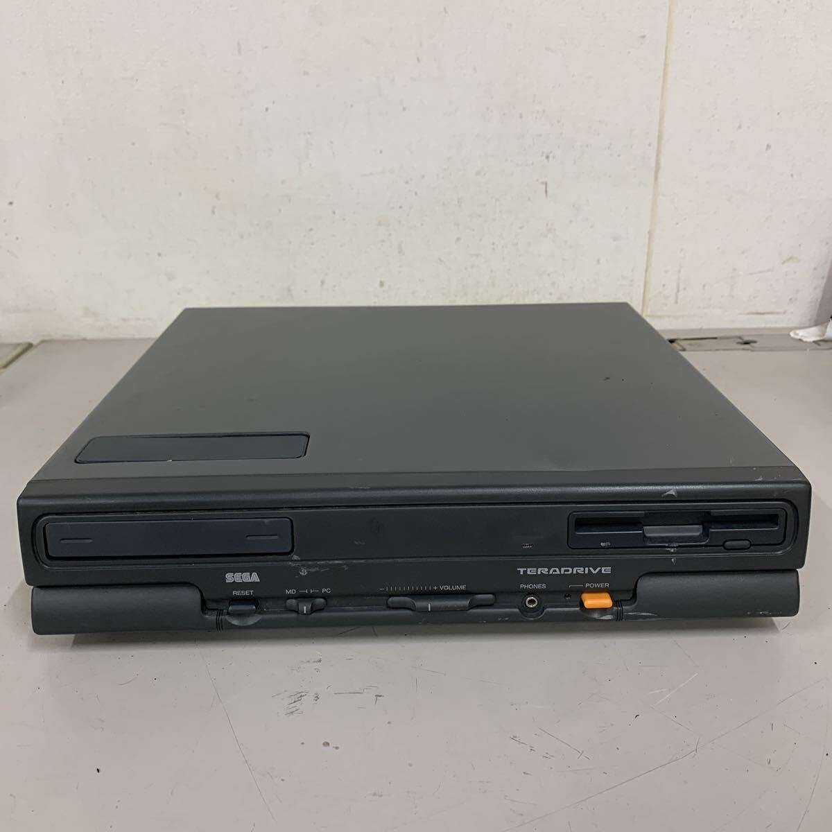 SEGA TERADRIVE MODEL-3 セガ テラドライブ テラモニター キーボード