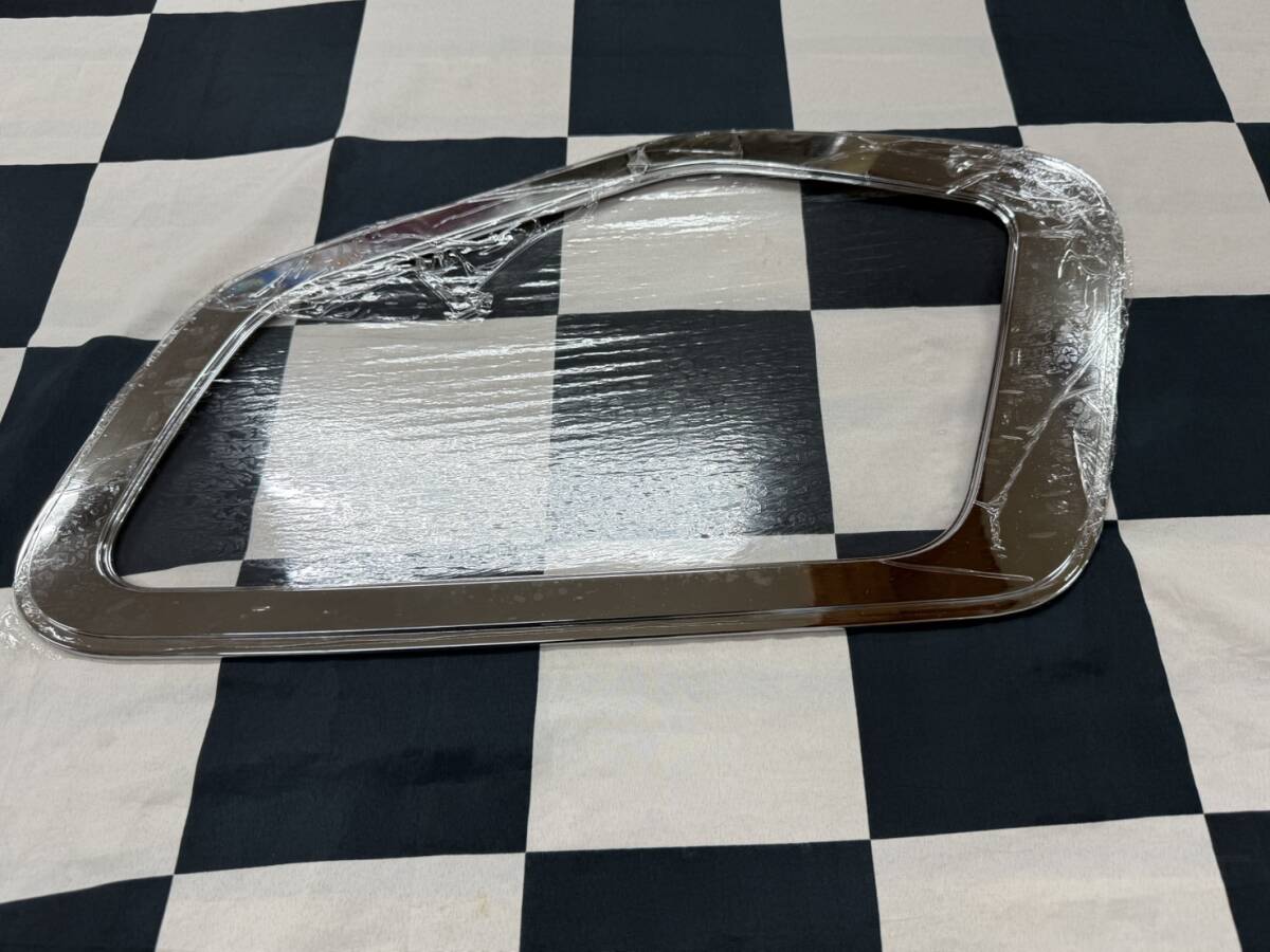 新品】筆描き いすゞ ファイブスターギガ、07フォワード用 安全窓