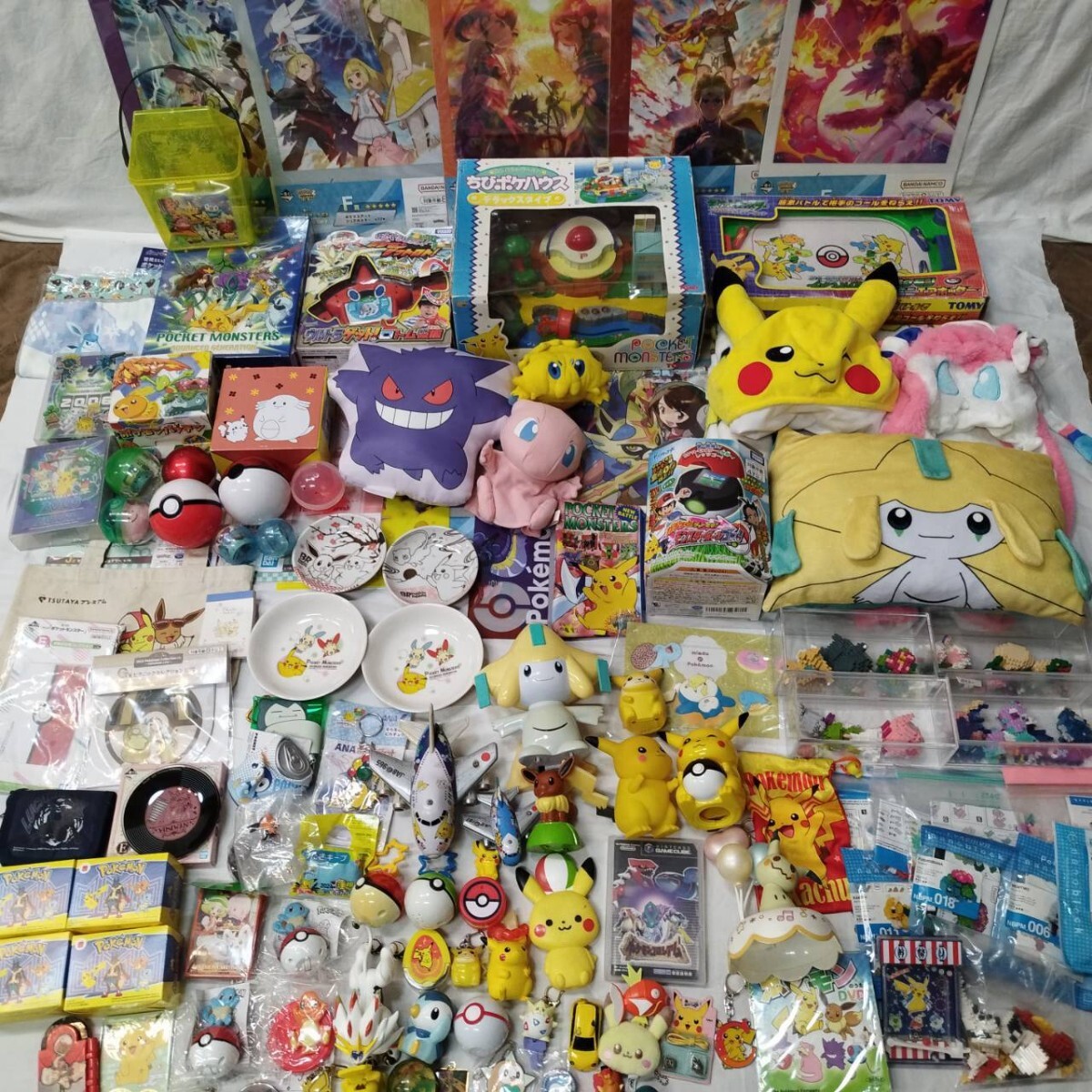 △2i 当時物 ポケモン おもちゃ 塩ビ人形入り 3個セット 新ポケモン