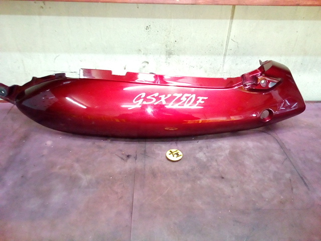 カタナ 250 400 テールカウル シートカウル GSX250S GSX400S KATANA 刀