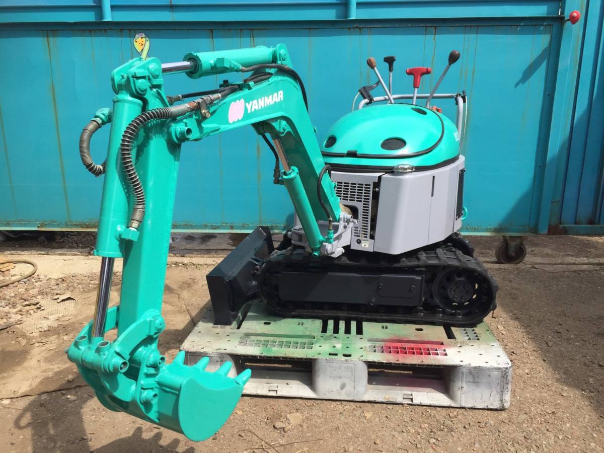 ヤンマ ミニユンボ 小型ショベル B03 スコッピー Scoppy 0.3t ガソリン
