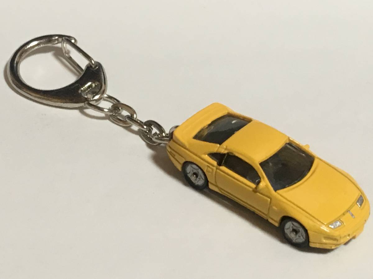 新品 即決 日産 フェアレディz Z32 キーホルダー イエロー ミニカー アクセサリー キーチェーン カー用品 車のキー の落札情報詳細 ヤフオク落札価格情報 オークフリー スマートフォン版
