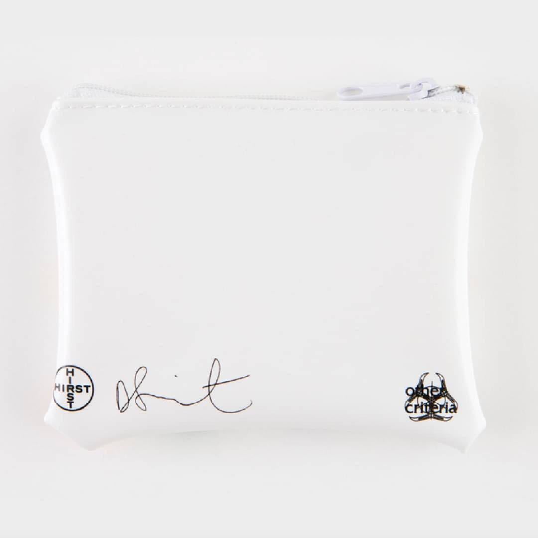 新品 日本未発売 Damien Hirst ダミアン ハースト コインケース ガゴシアン Gagosian 現代アート 村上隆 Kaws Banksy Madsaki Kyne 奈良美智 の落札情報詳細 ヤフオク落札価格情報 オークフリー スマートフォン版